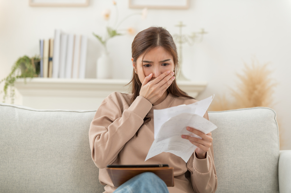 Ne pas payer ses taxes municipales : conséquences et recours